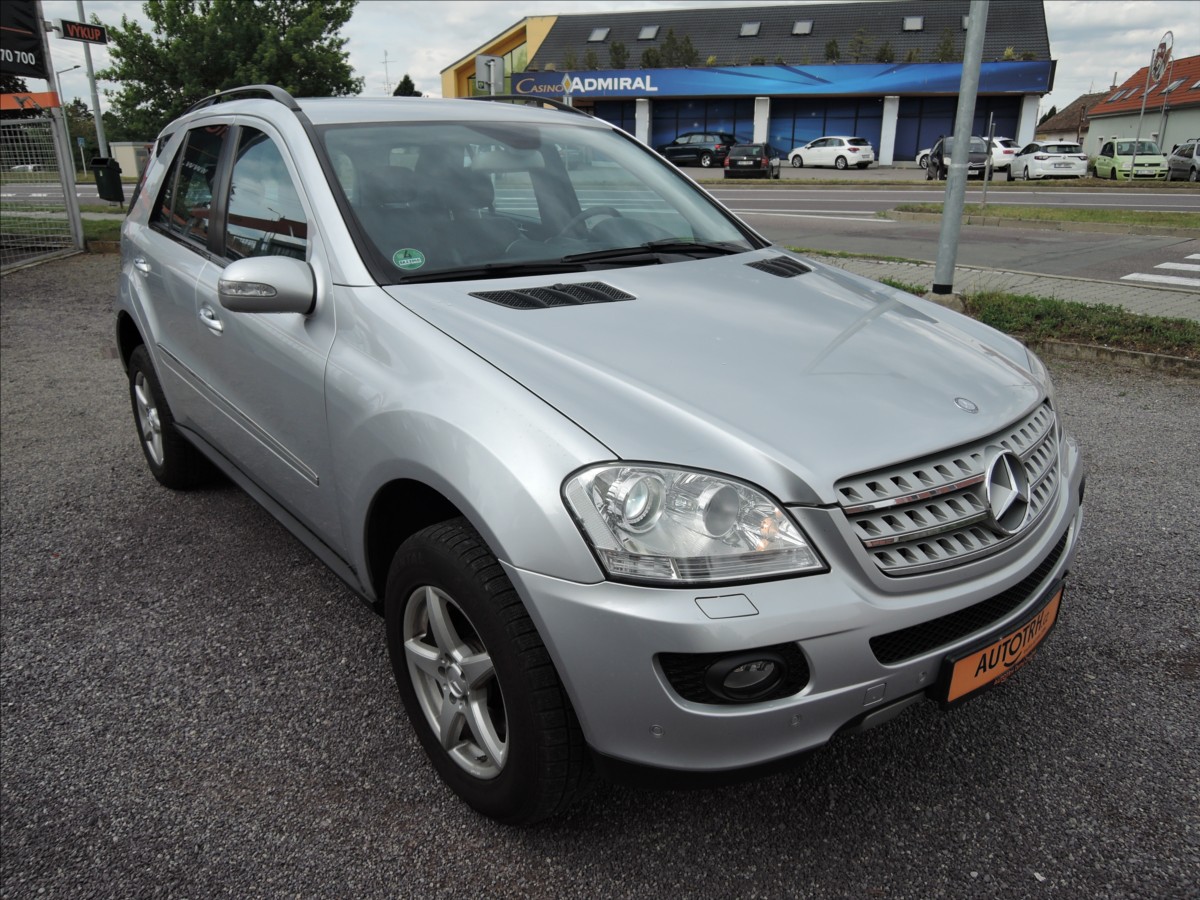 mercedes-benz-tridy-m-3-5-i-v6-aut-118-tkm-4x4 - 1