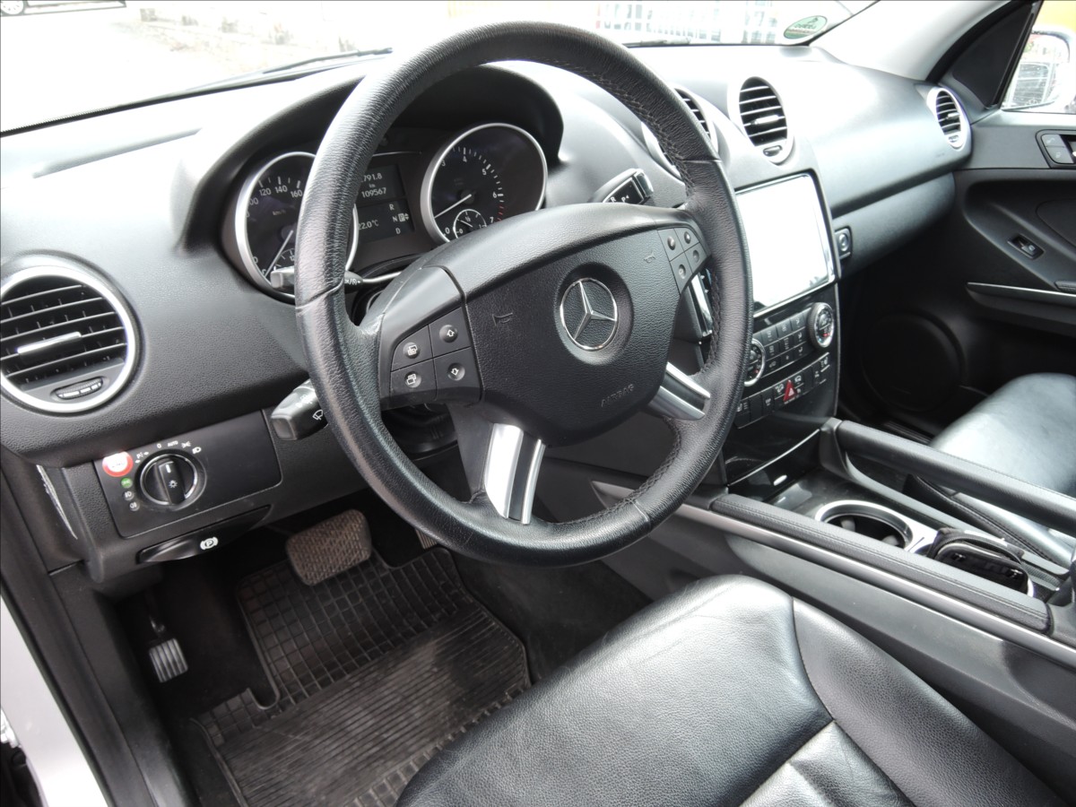 mercedes-benz-tridy-m-3-5-i-v6-aut-118-tkm-4x4 - 8