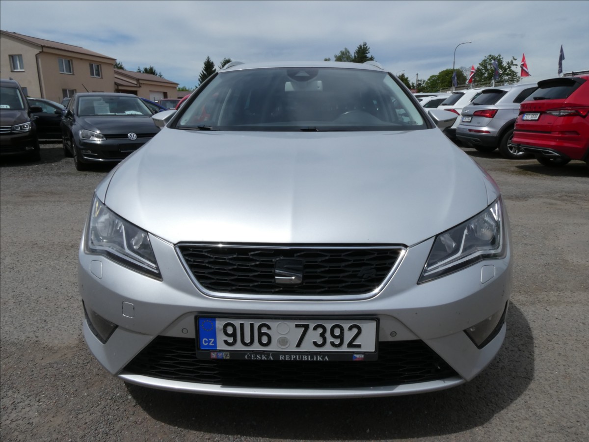 seat-leon-1-6-tdi-81kw-navi-serviska - 1