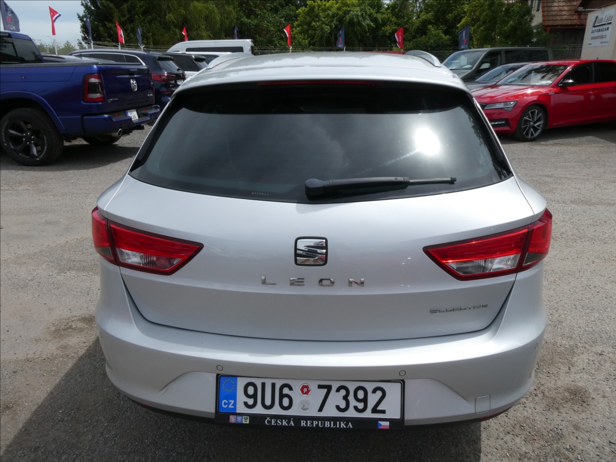 seat-leon-1-6-tdi-81kw-navi-serviska - 7