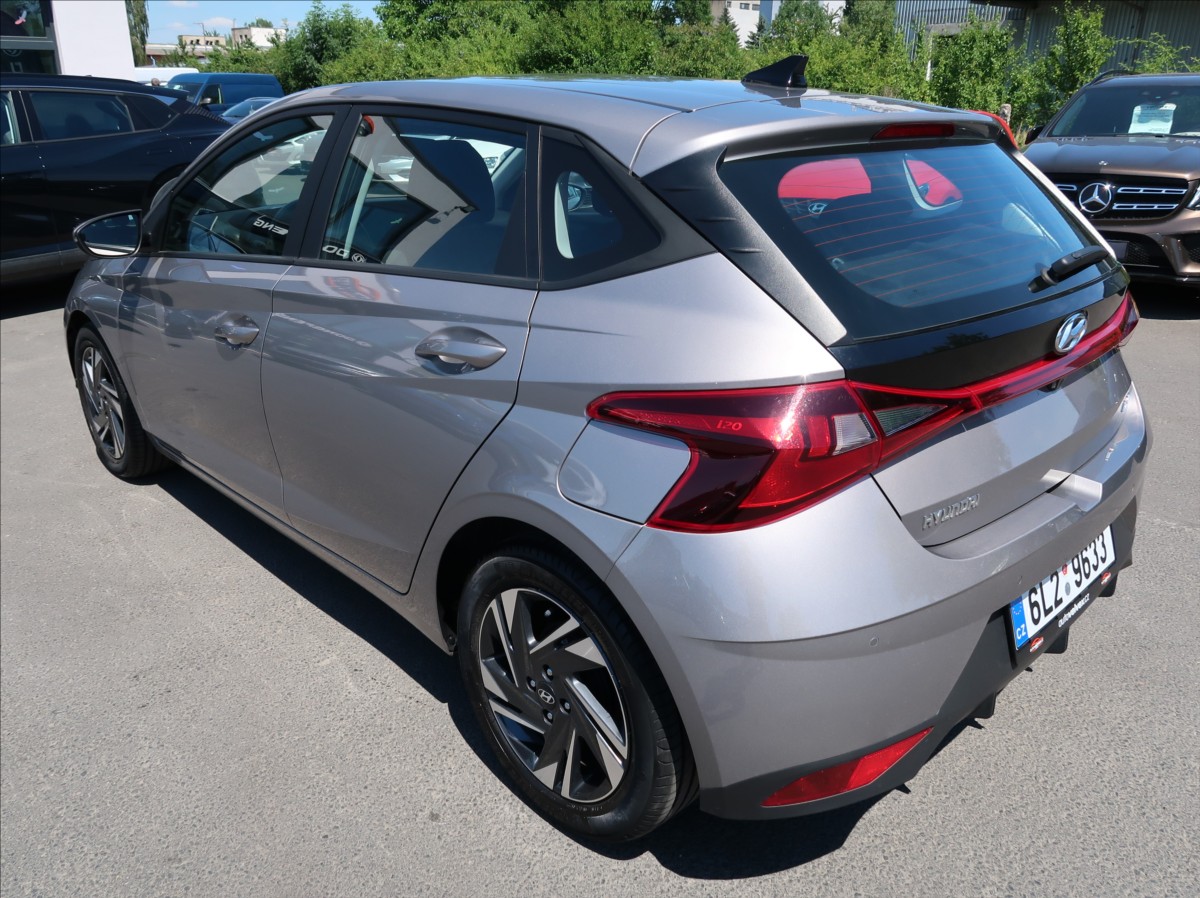 hyundai-i20-1-2-i-1majcr-tov-zaruka-klima - 3