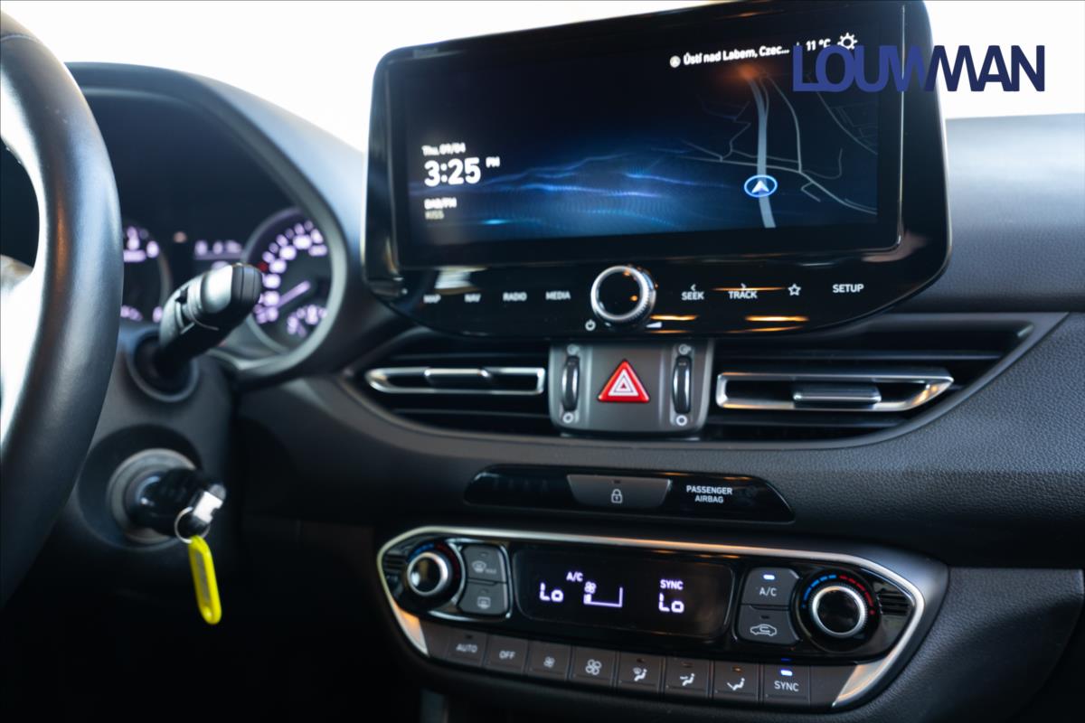 hyundai-i30-1-5-t-gdi-smart-mhev - 5