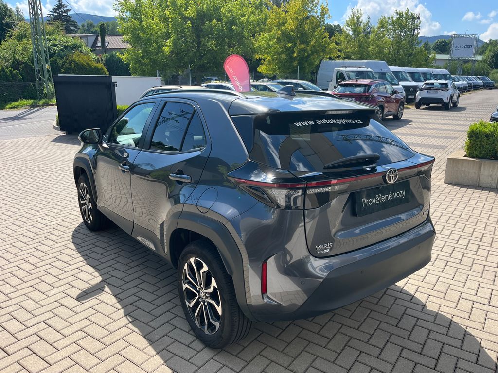 toyota-yaris-cross-1-5-hybrid-e-cvt-style - 3