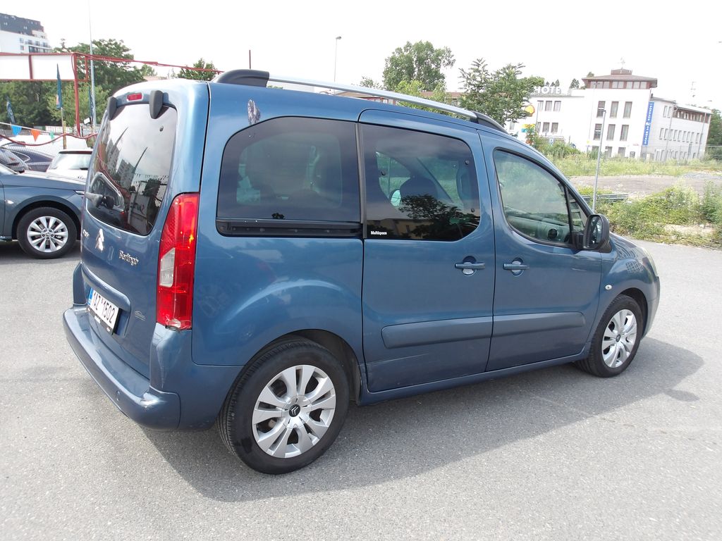 peugeot-partner-tepee-1-6hdi-multispace-2xsoupacky - 9