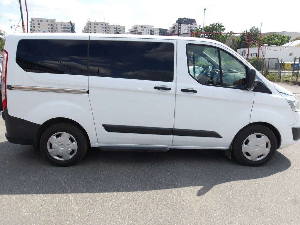 ford-transit-2-2tdci-8-mist-po-rozvodech - 3