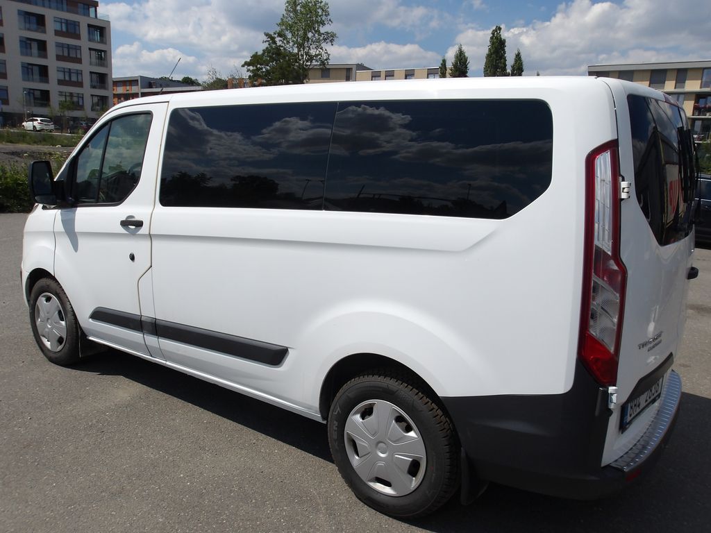 ford-transit-2-2tdci-8-mist-po-rozvodech - 6