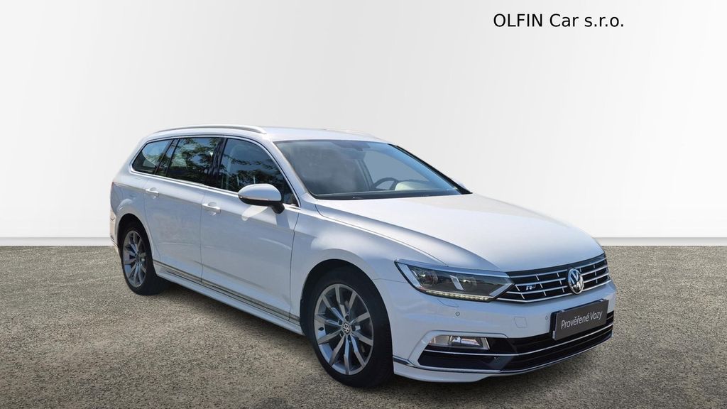 volkswagen-passat-2-0-tdi-110kw-r-line - 4