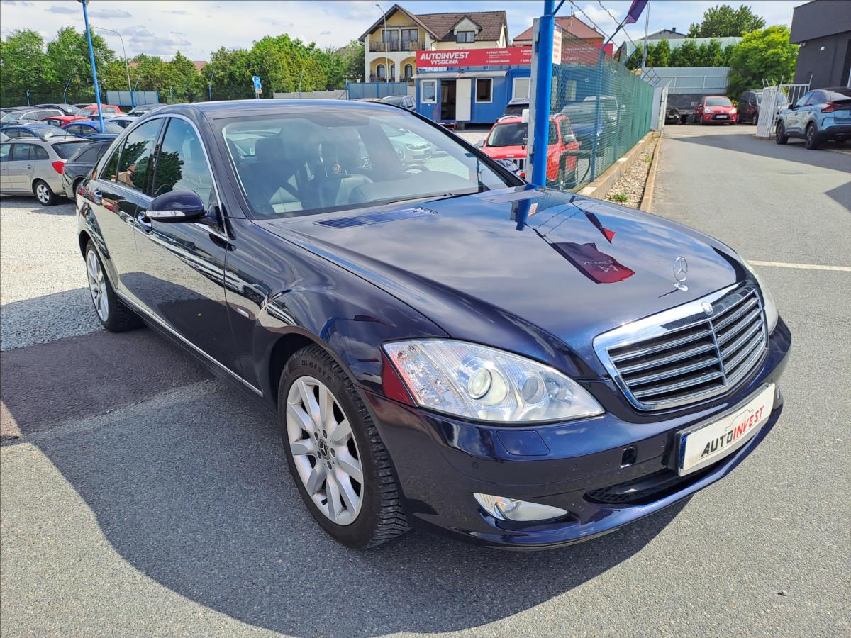 mercedes-benz-tridy-s-320-cdi-4matic-automat - 2