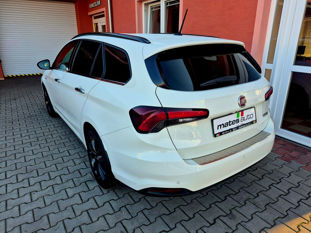 fiat-tipo-1-4-t-jet-88kw-lounge - 2