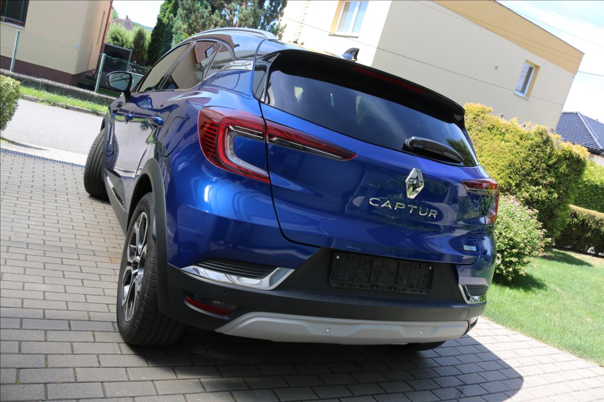renault-captur-1-6-intens-e-tech-plug-in - 8