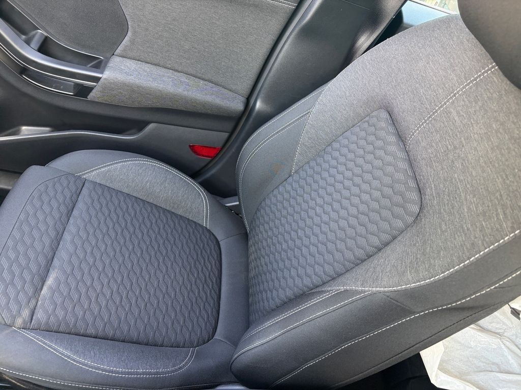 ford-puma-titanium-cz-zaruka-od-ford67 - 7