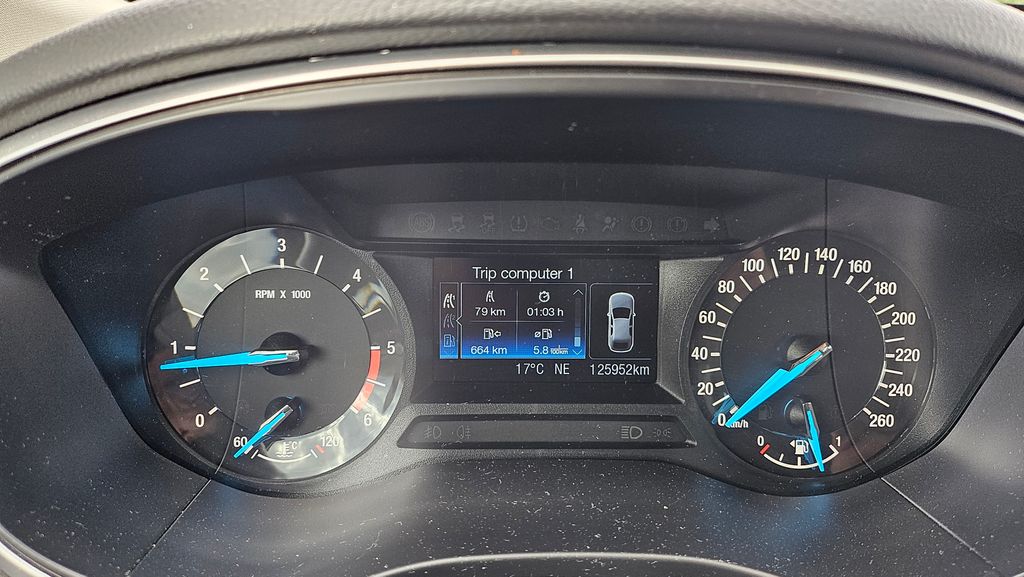 ford-mondeo-2-0-tdci-awd-kombi-1-majitel - 9