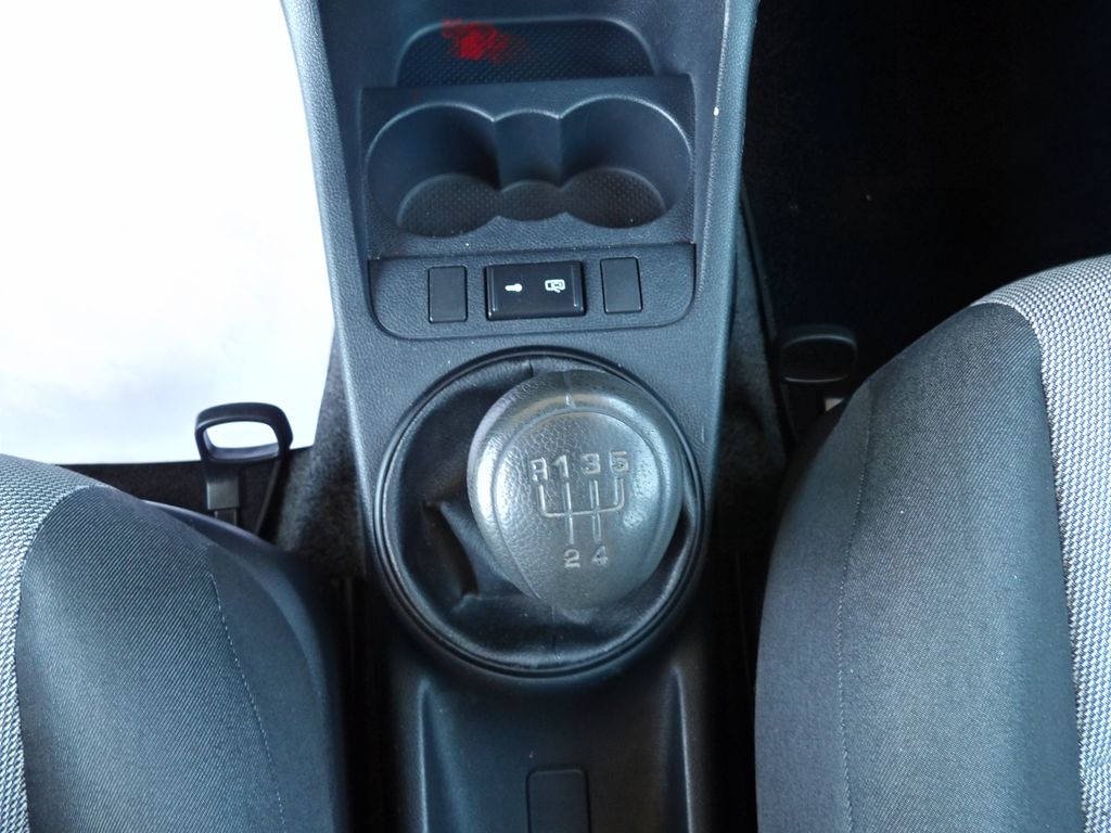 skoda-fabia-1-2htp-klima-tazne-serviska - 8