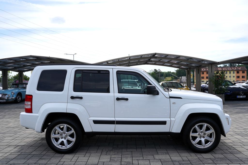 jeep-cherokee-2-8-crd-l-automat-tazne-klima-200ps - 6