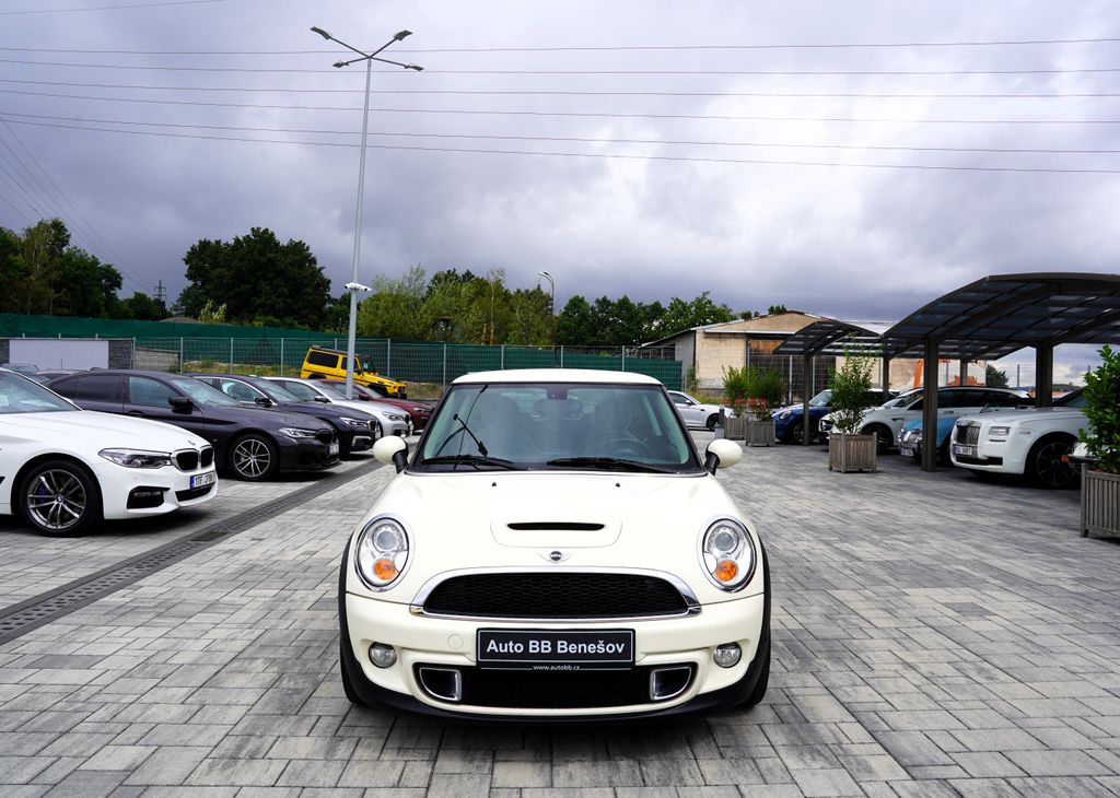 Mini Cooper S 1.6 Cooper S/kůže/automat/navi