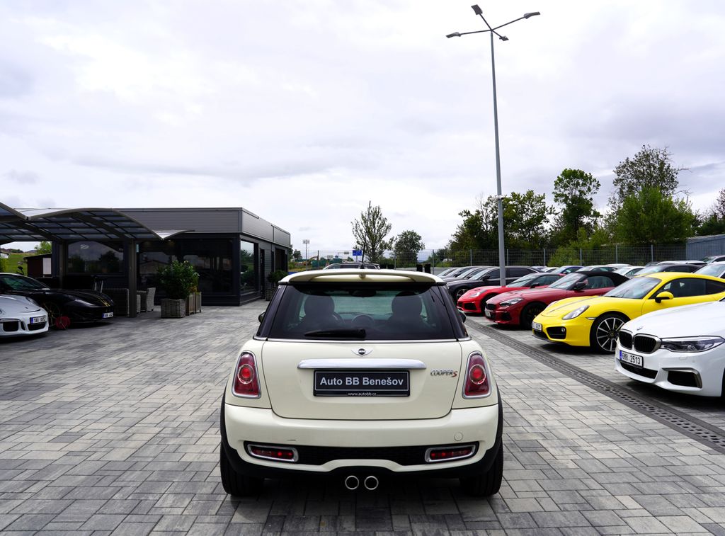 mini-cooper-s-1-6-cooper-s-kuze-automat-navi - 4