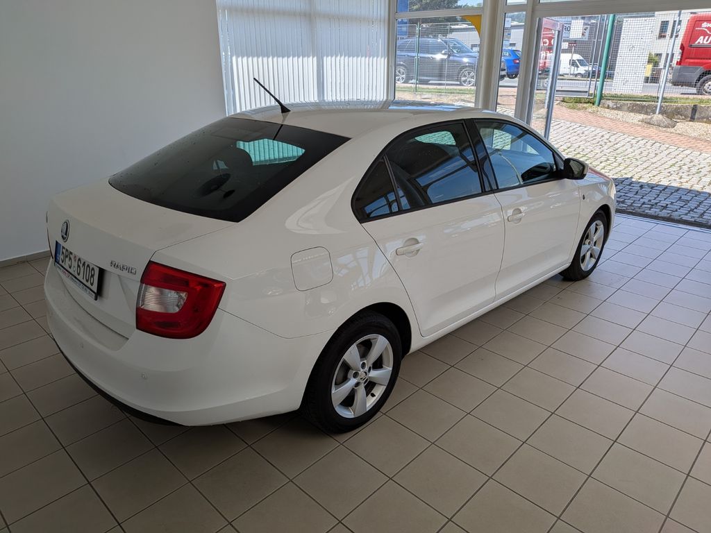 skoda-rapid-active-1-2-tsi-63-kw - 4