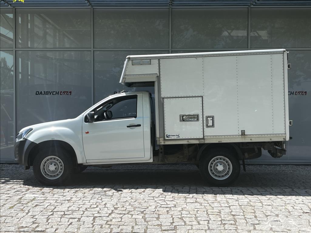 isuzu-d-max-1-9-sc-skrin-6-m-t-l-4x4 - 7