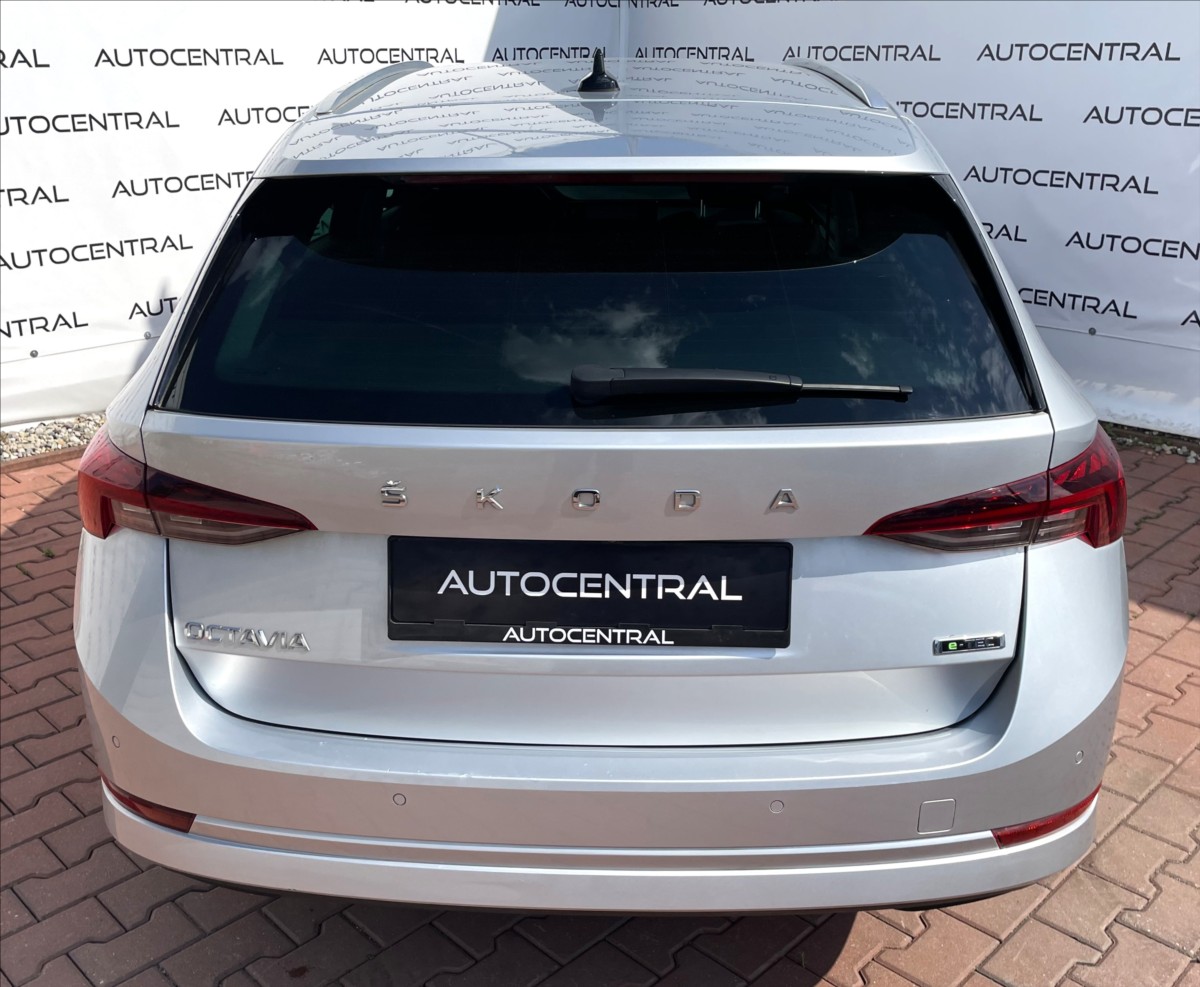 skoda-octavia-1-0-tsi-81kw-e-tec-stk-5-28 - 4