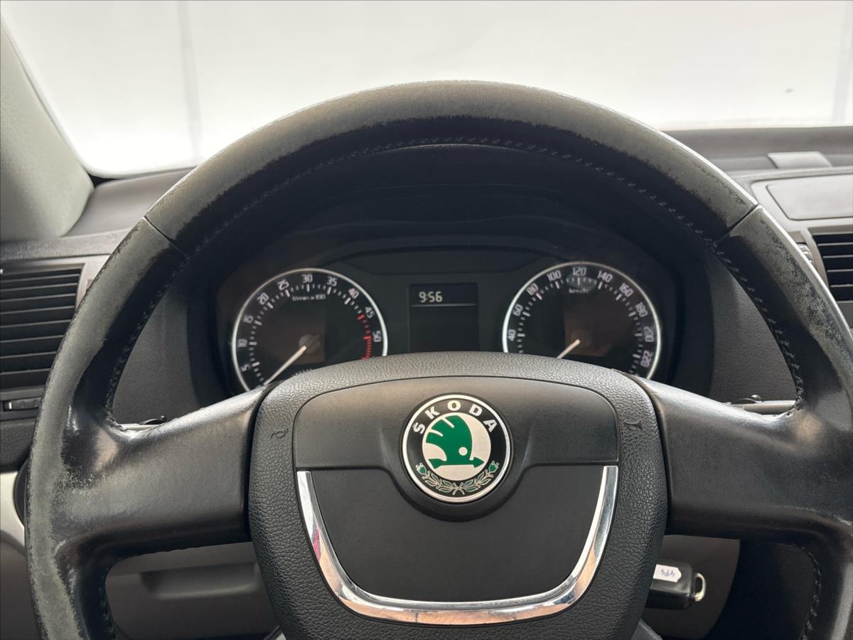 skoda-octavia-1-9-tdi-ambiente - 9