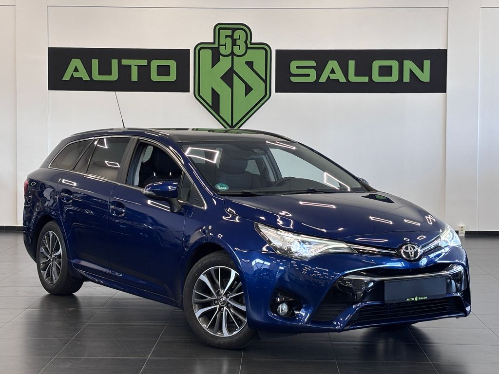 Toyota Avensis 1.8VVT-i, Bi-LED, Pano. Kamera