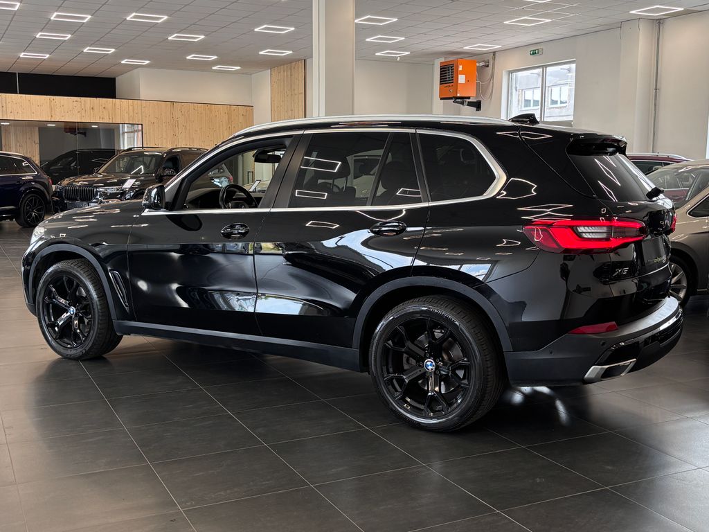 bmw-x5-xdrive-30d-195kw-cr-111000-km - 3