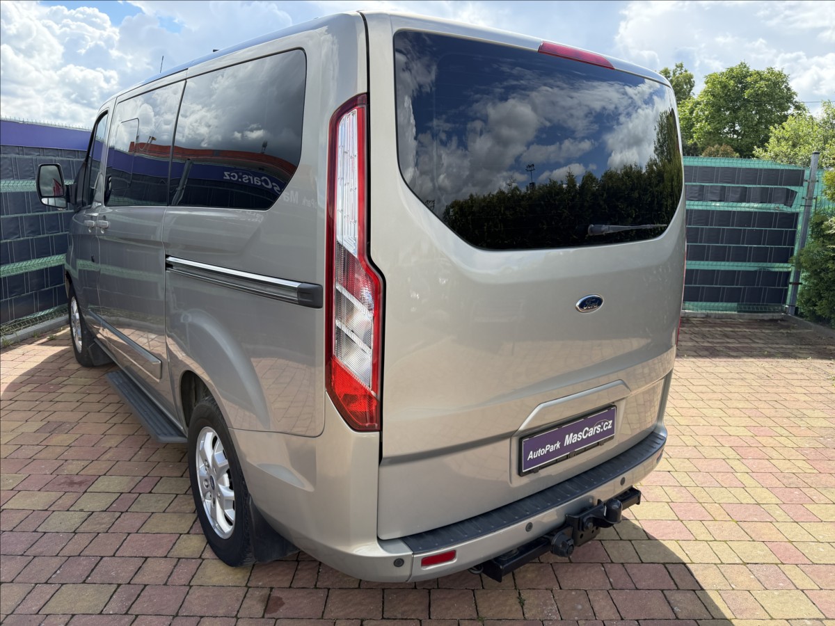 ford-tourneo-custom-2-2-tdci-titanium-8mist - 5
