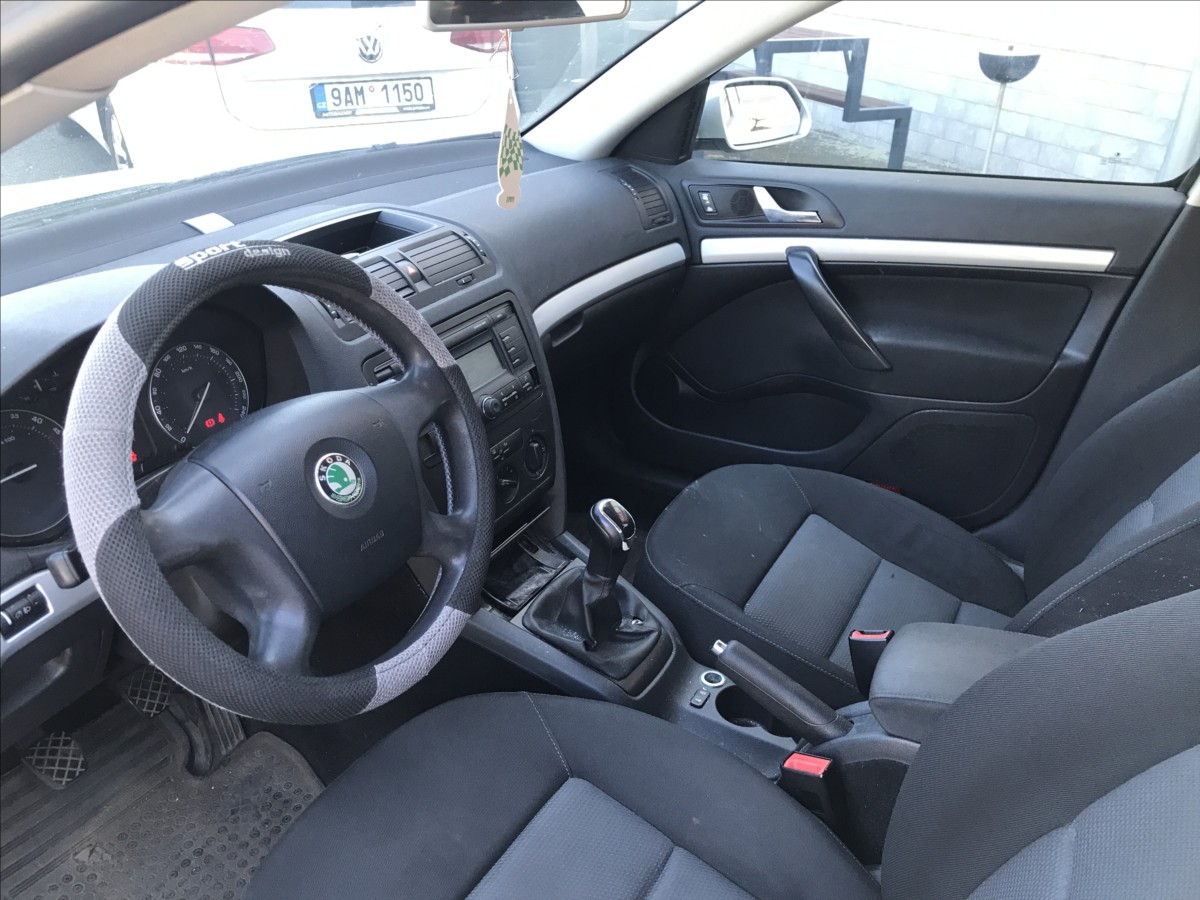 skoda-octavia-1-9-tdi-77kw - 6