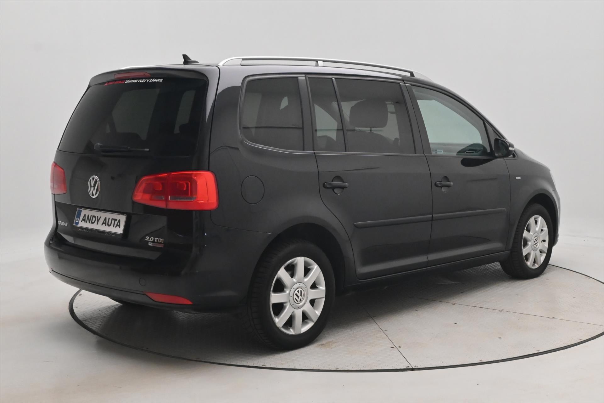 volkswagen-touran-2-0-tdi-103kw-dsg-7-mist-nova-stk - 4