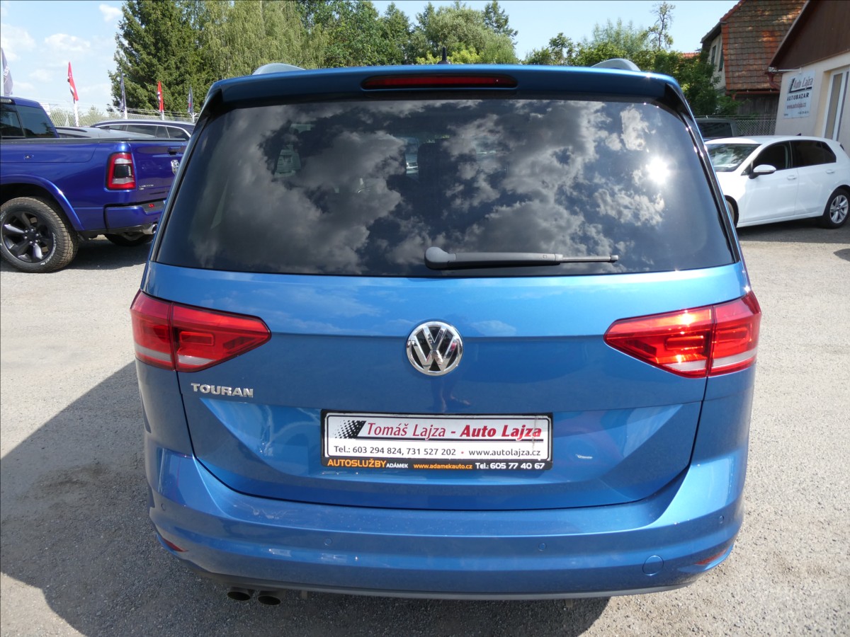 volkswagen-touran-1-4-tsi-110kw-dsg-led-serviska - 7