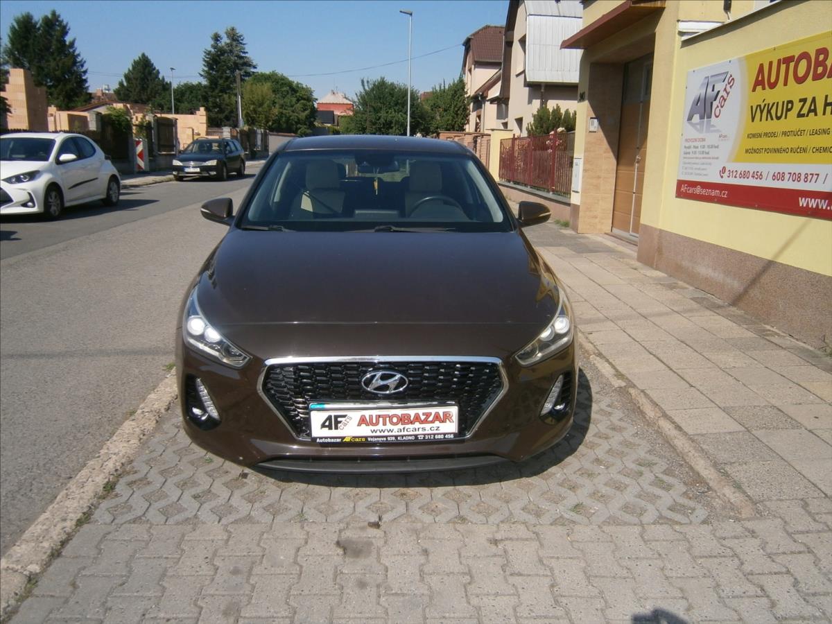 hyundai-i30-1-6-crdi - 1