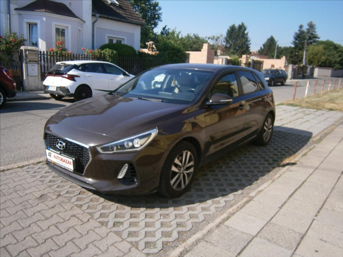 hyundai-i30-1-6-crdi - 2