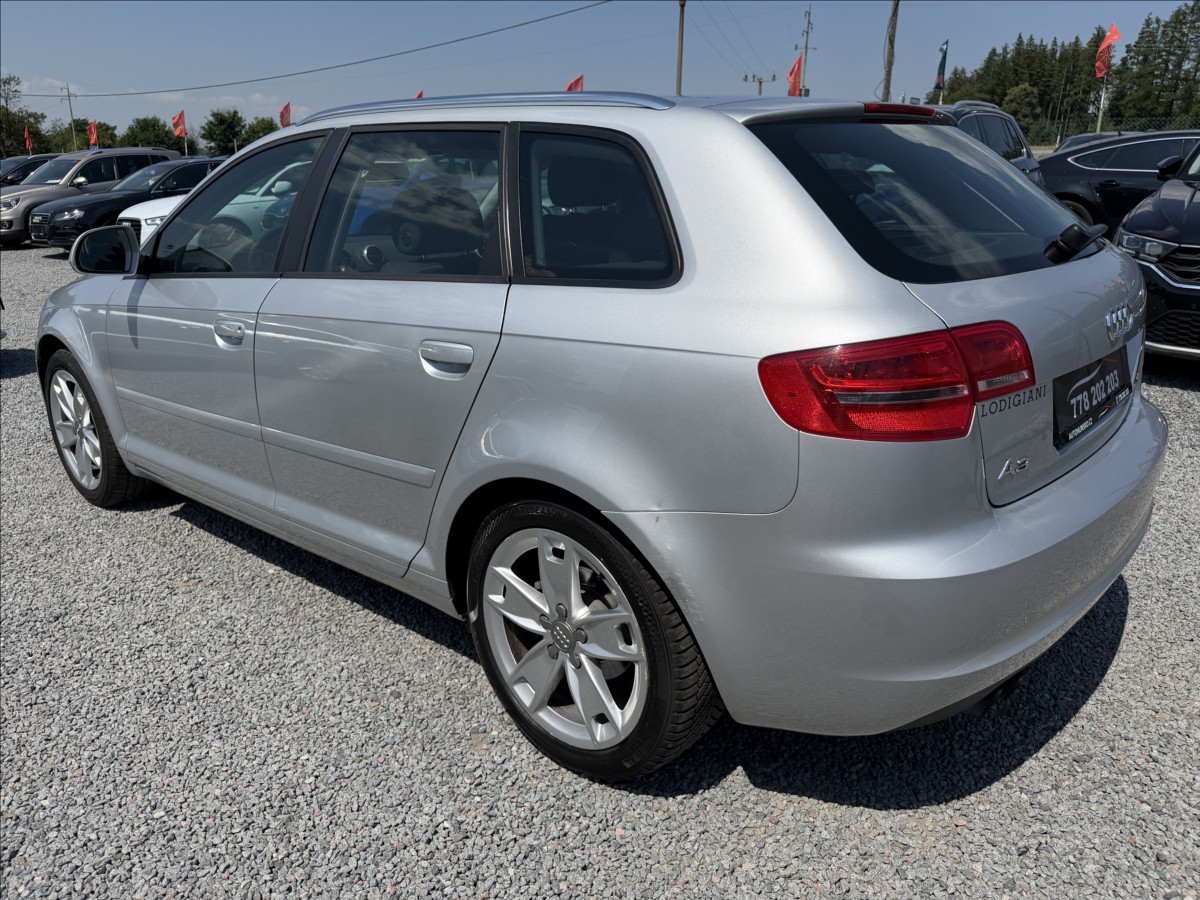audi-a3-1-4-tfsi-92-kw-sportback - 4