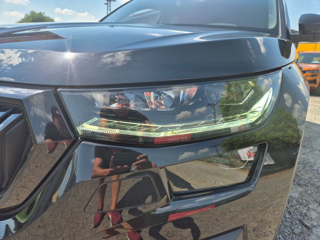 skoda-kodiaq-2-0-tsi-dsg-4x4-sportline-plus - 9