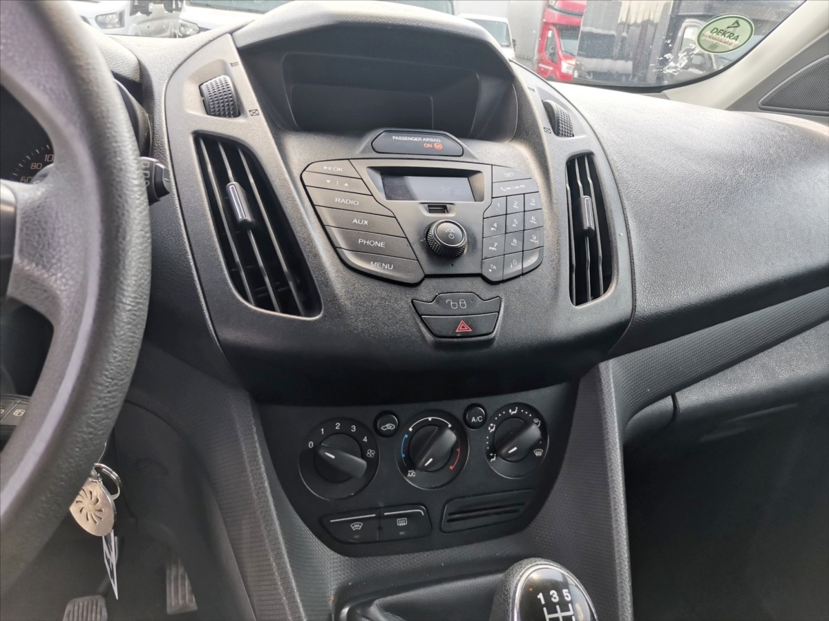 ford-transit-connect-1-5tdci-74kw-5mist-klima-cr - 8