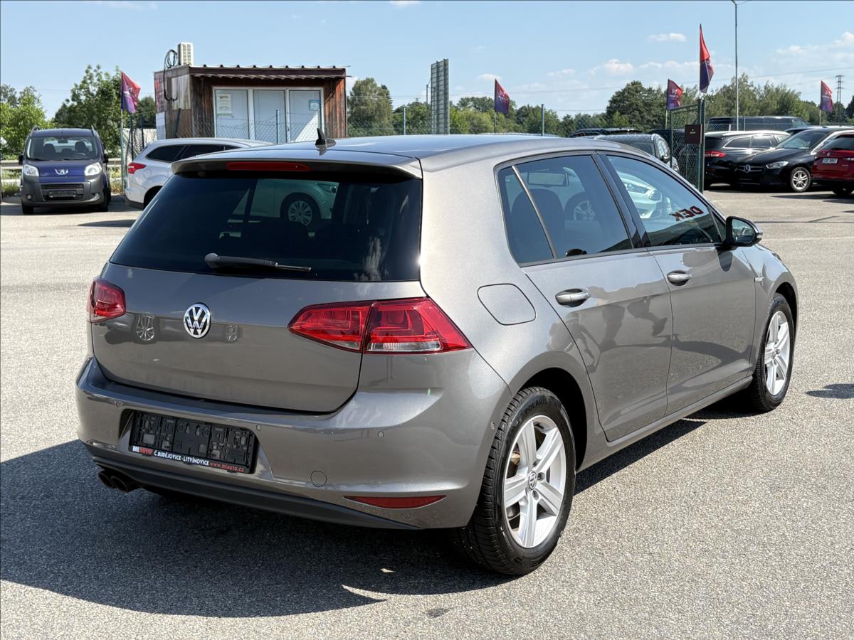 volkswagen-golf-2-0-tdi-110kw-cup-navi-kamera - 1