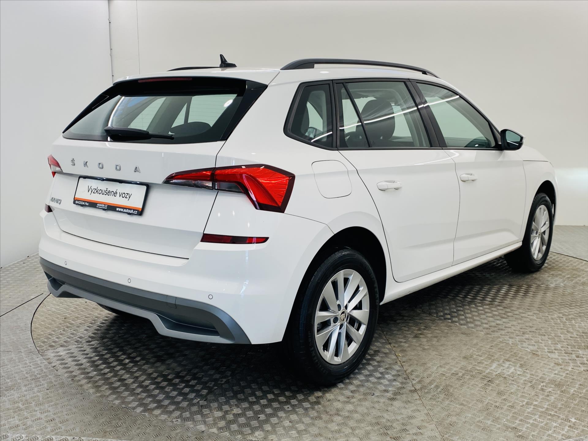 skoda-kamiq-1-0-tsi-81kw-ambition - 1