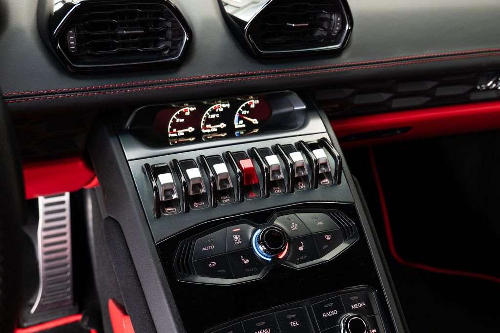 lamborghini-huracan-lp-610-4 - 9