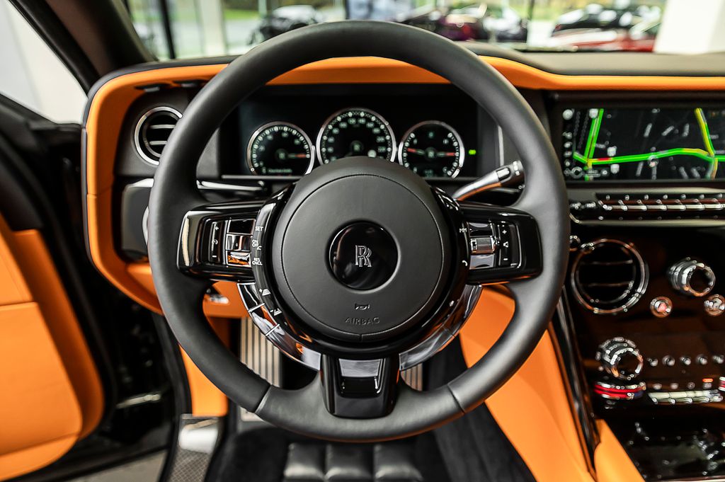 rolls-royce-cullinan-black-badge - 5