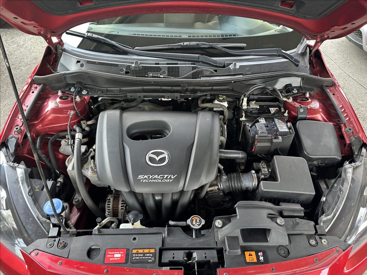 mazda-2-1-5 - 9