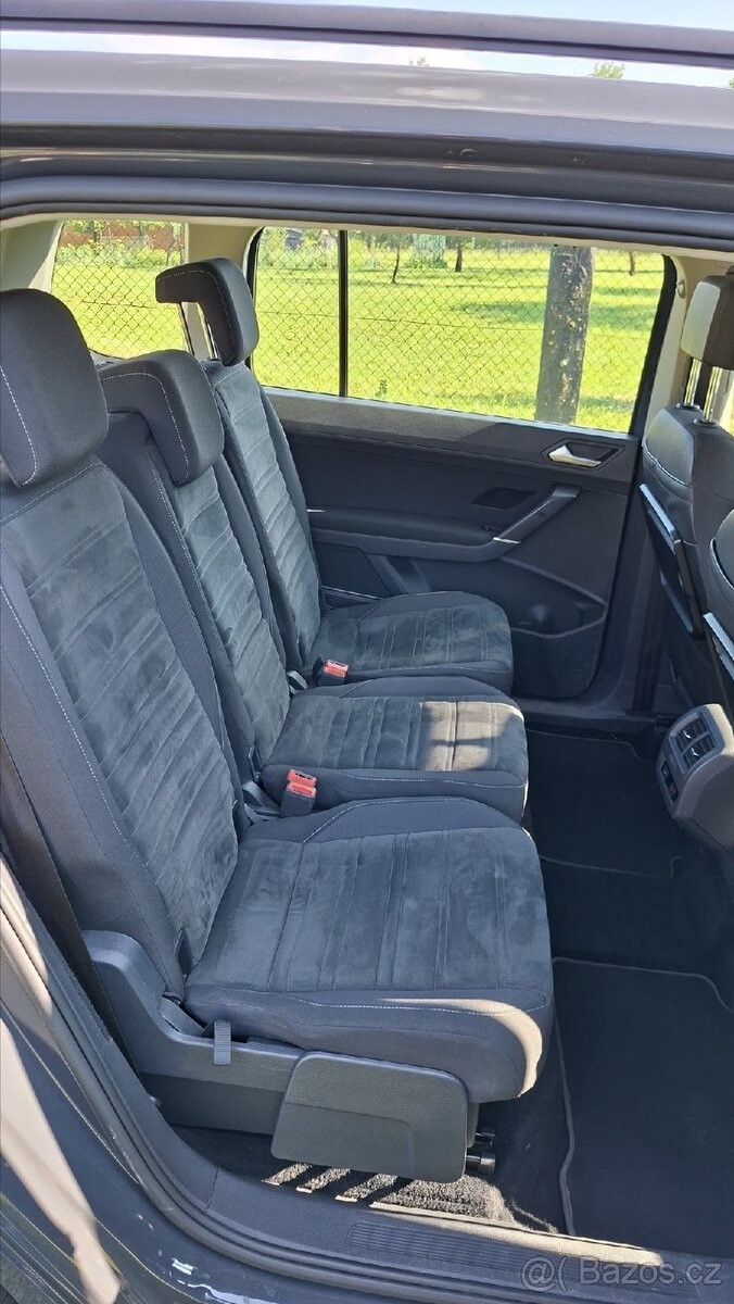volkswagen-touran-2-0-tdi-110kw-dsg-tazne-servisni-k - 9