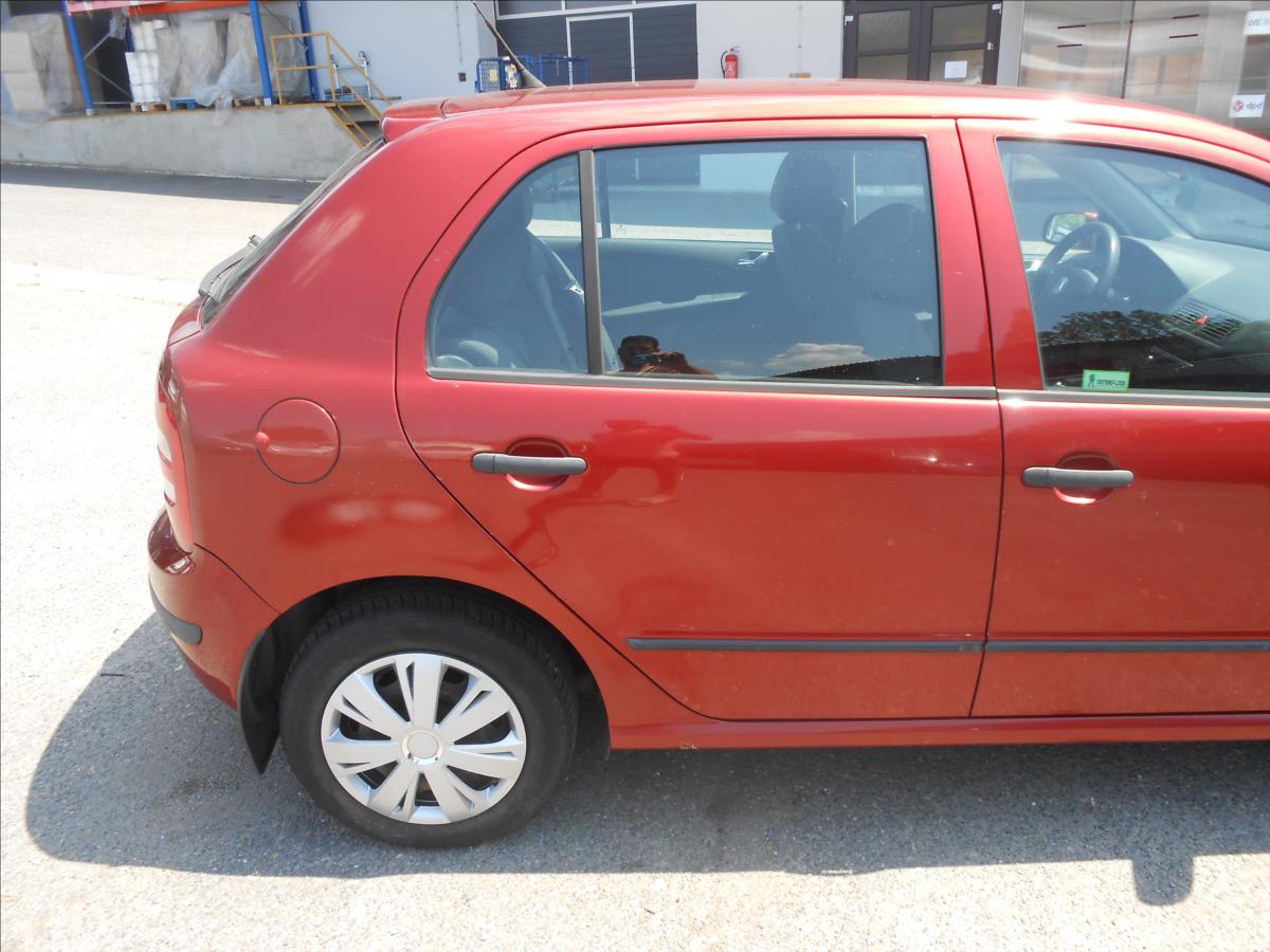 skoda-fabia-1-4-mpi-50kw - 4