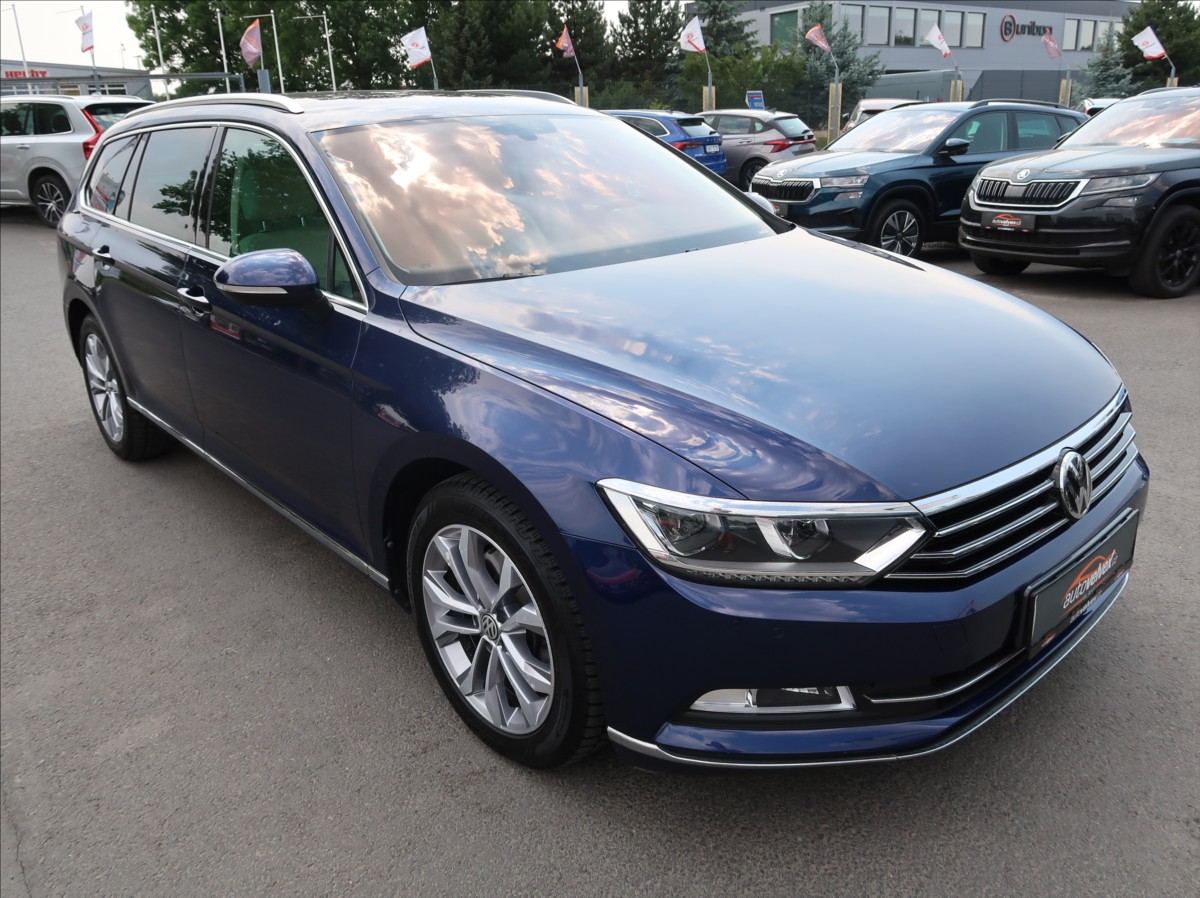 volkswagen-passat-2-0-tdi-110kw-1majcr-highline - 1