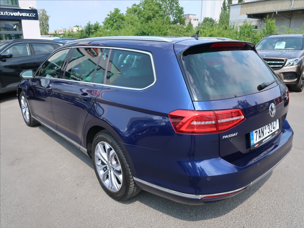 volkswagen-passat-2-0-tdi-110kw-1majcr-highline - 3