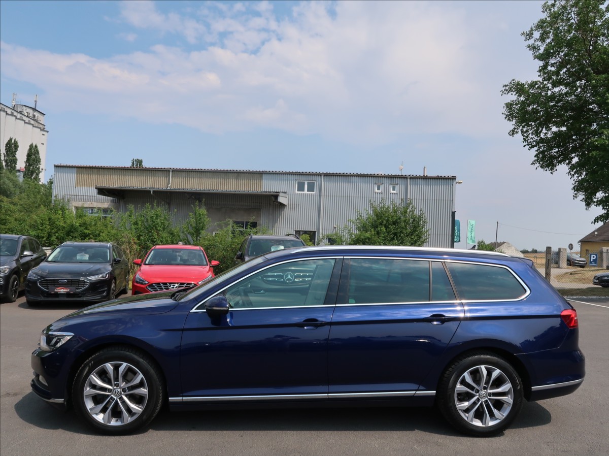 volkswagen-passat-2-0-tdi-110kw-1majcr-highline - 5