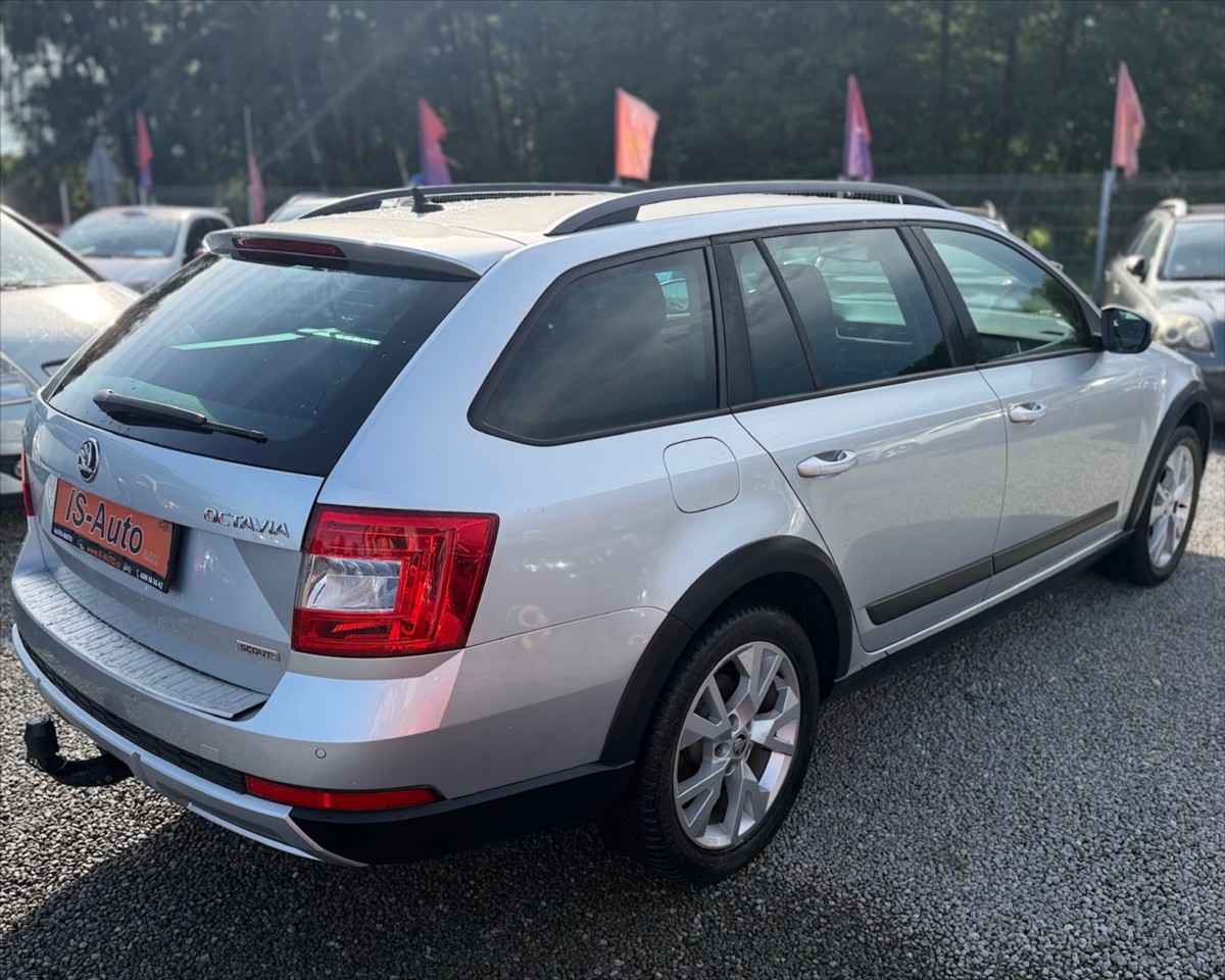 skoda-octavia-2-0-tdi-scout-4x4 - 3