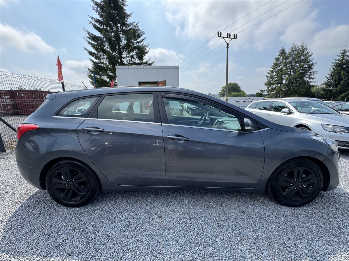 hyundai-i30-1-6-i-88kw-lpg-2035-vyhrev - 7