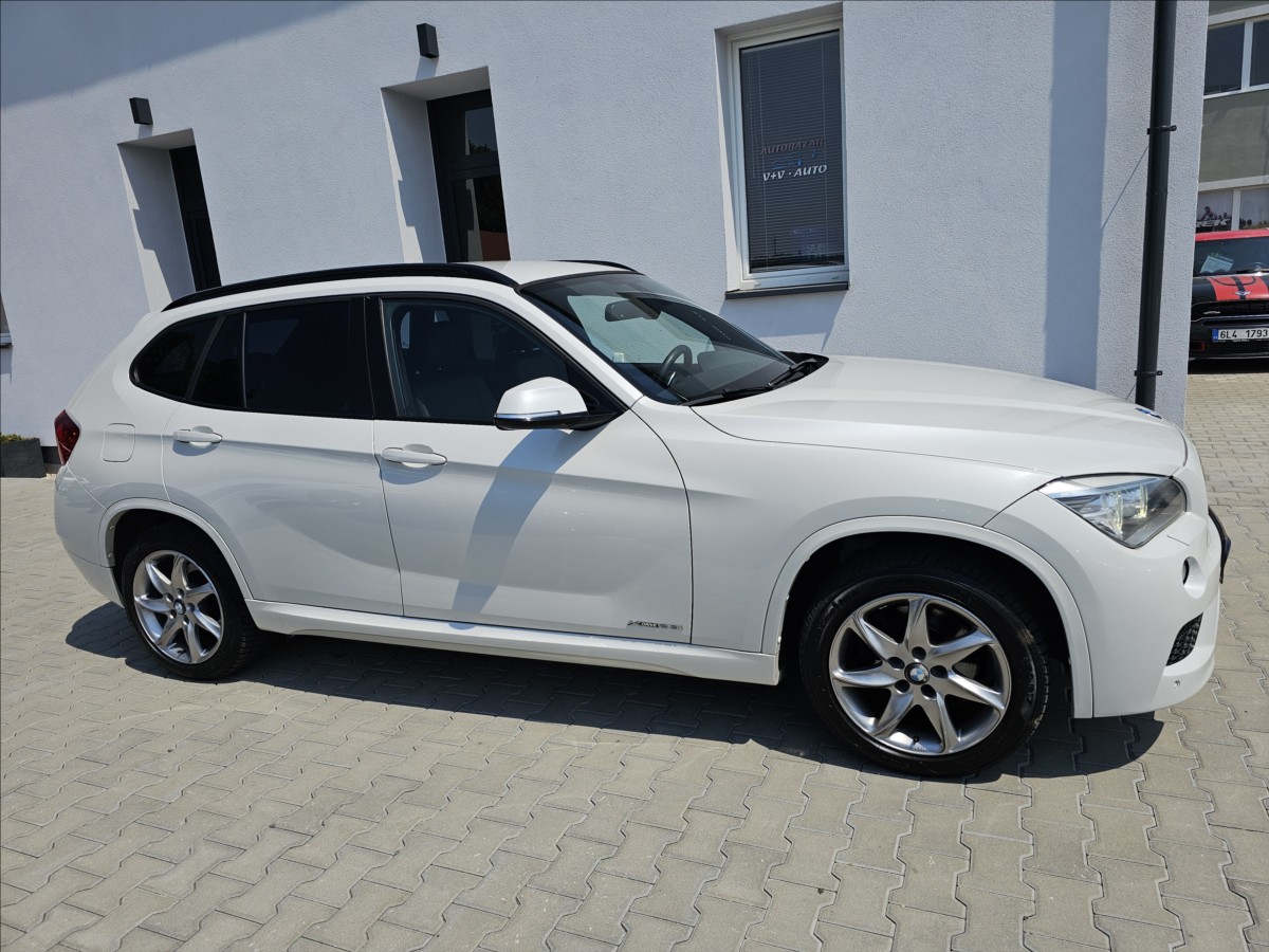 bmw-x1-2-0-xdrive-28i-automat-top - 4