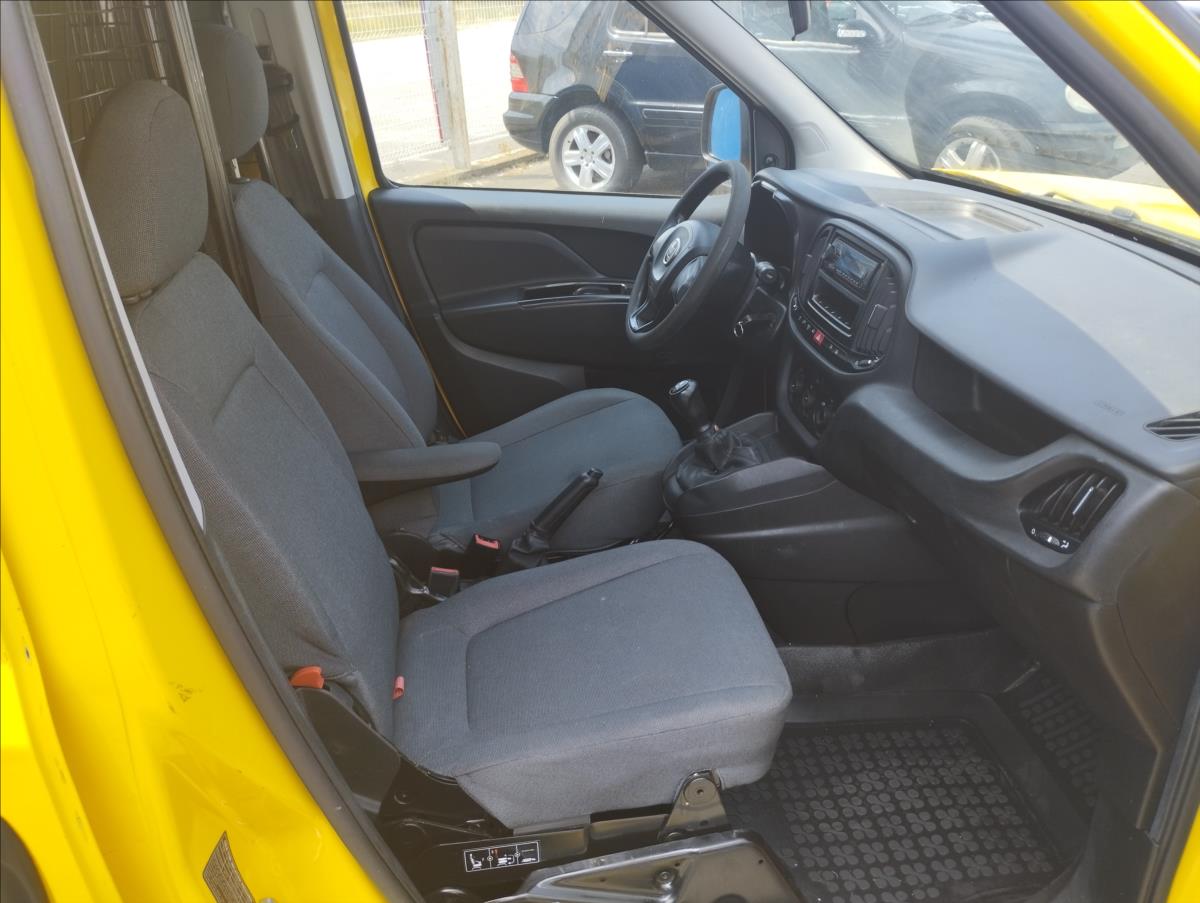 fiat-doblo-cargo-1-2-70kw - 7