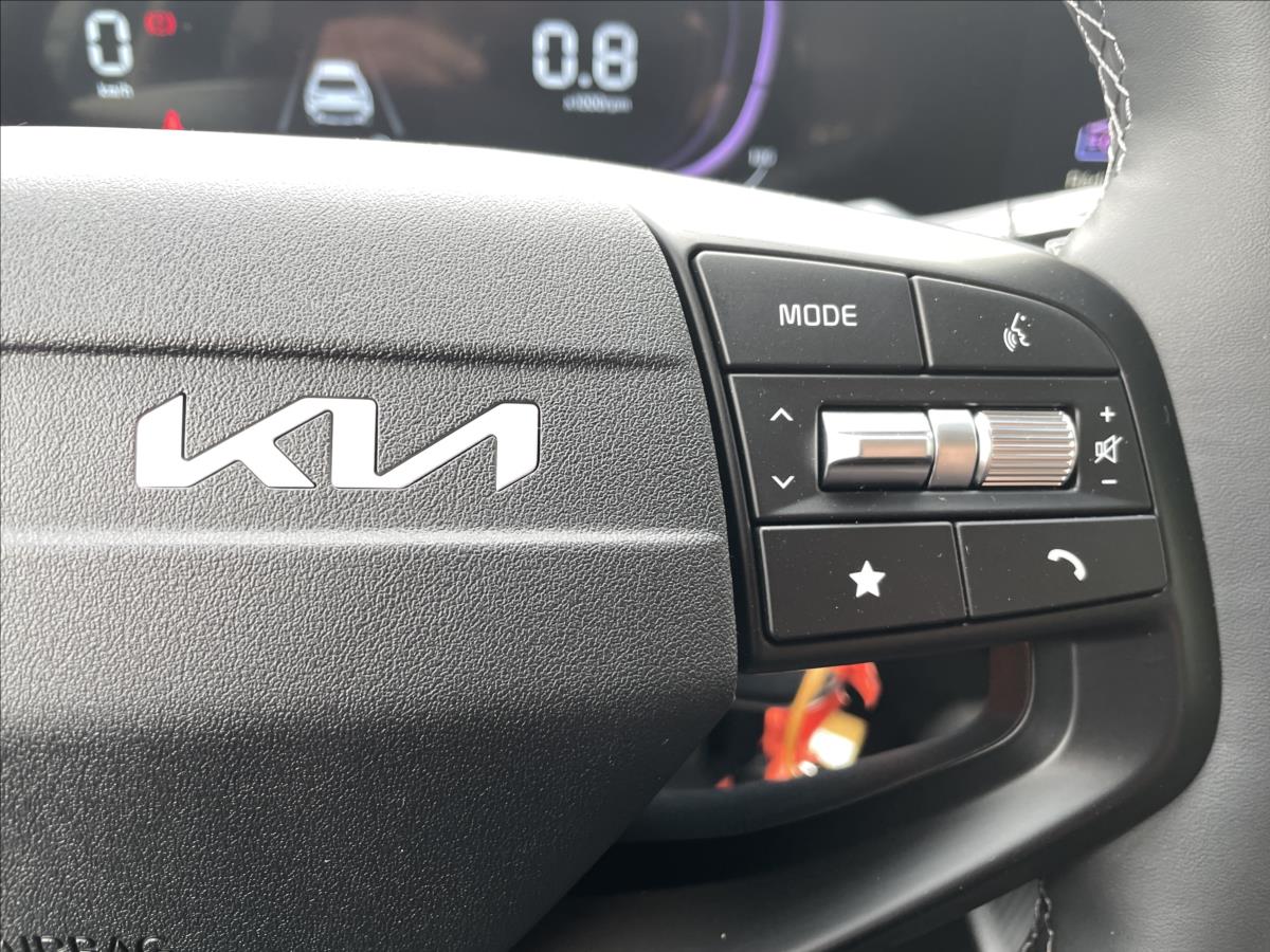 kia-stonic-1-0-t-gdi-7dct-spin - 6